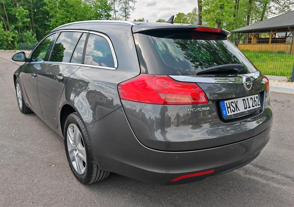 Opel Insignia cena 24900 przebieg: 231000, rok produkcji 2011 z Kolbuszowa małe 742